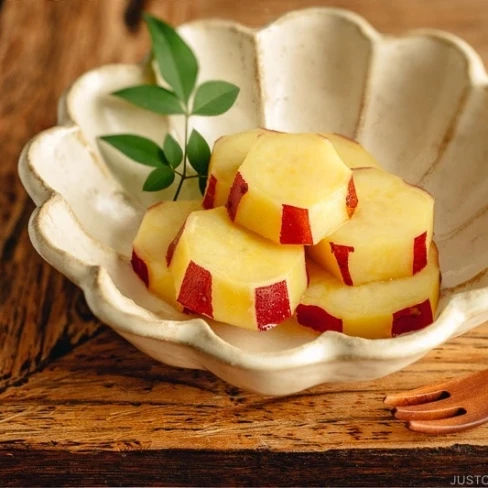 Simmered Sweet Potatoes with Lemon Image