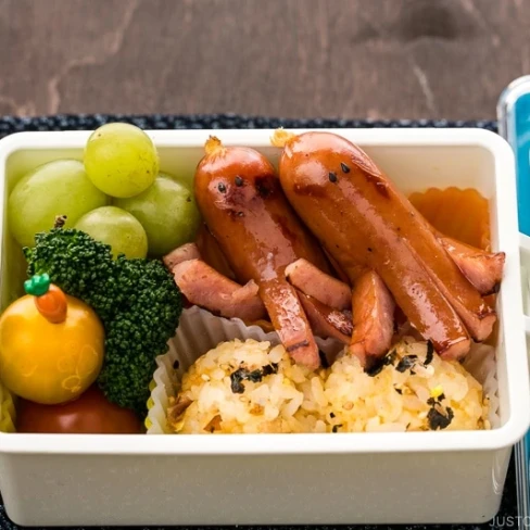 Cute Octopus Sausage Bento Image