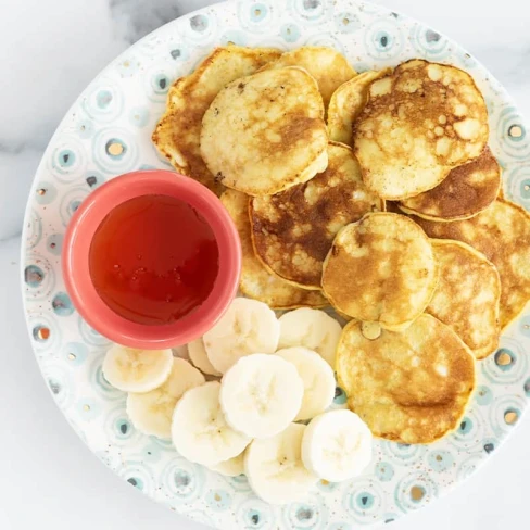 2-Ingredient Banana Pancakes Image