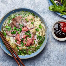 Phở Saigon (Southern Vietnamese Beef Noodle Soup) Recipe Page