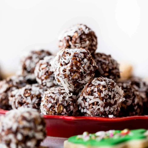 No-Bake Chocolate Coconut Snowballs Image