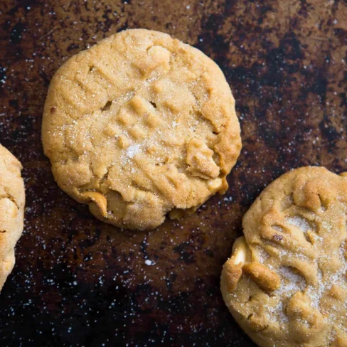 Soft and Crunchy Peanut Butter Cookies Recipe Image