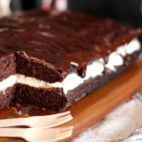 Whoopie Pie Cake Image