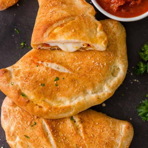 Easy Calzone Recipe Image