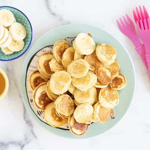 Mini Pancakes (with Fruit) Image