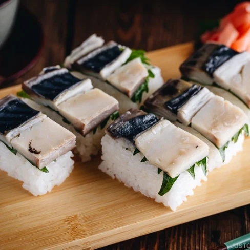 Mackerel Pressed Sushi (Saba Oshizushi) Image