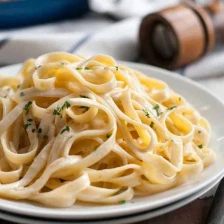 Fettuccine Alfredo Recipe Page