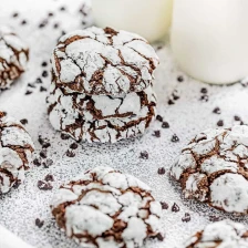 Chocolate Crinkle Cookies Recipe Page