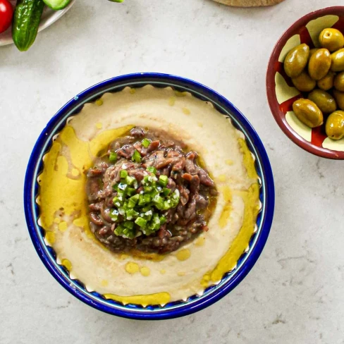 Qudsiyeh (Hummus Topped With Fava Beans) Image