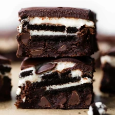 Cookies &amp; Cream Brownies Recipe Page