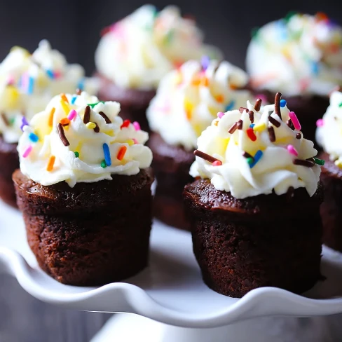 Mini Flourless Chocolate Cakes Image