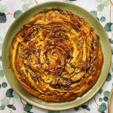 This Is The Savory Cabbage Tarte Tatin You&#039;re About To See Everywhere Recipe Page