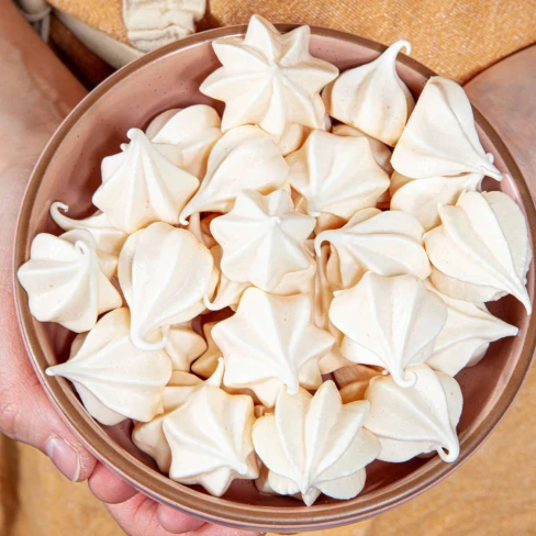 Bakery-Worthy Meringue Cookies Image