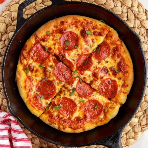 Cast Iron Pizza Image