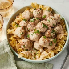 Easy Slow Cooker Swedish Meatballs Recipe Page