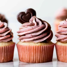 Valentine&#039;s Day Cupcakes Recipe Page