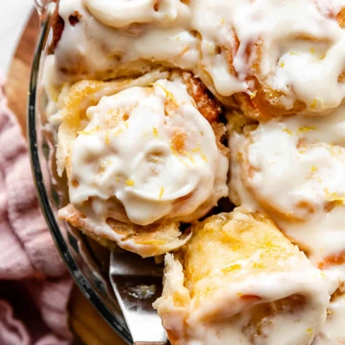 Soft &amp; Fluffy Lemon Sweet Rolls Image