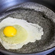 How to Fry Eggs Recipe Page