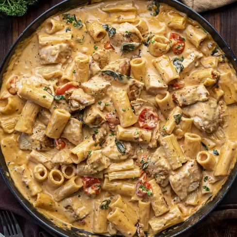 Tuscan Chicken Pasta Image