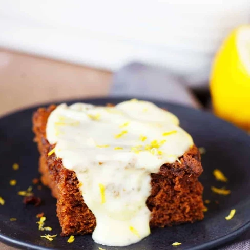 Gingerbread Cake with Lemon Sauce Image