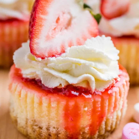 Mini Strawberry Cheesecakes Recipe Image