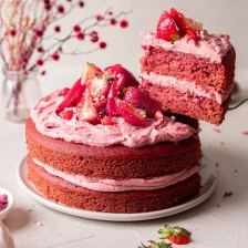 Vegan Strawberry Cake Recipe Page