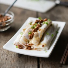 Cheung Fun / Steamed Rice Noodle Rolls (w/ Char Siu Pork) Recipe Page