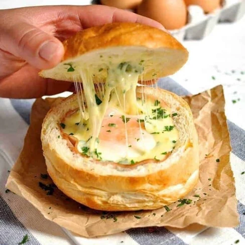 No Washing Up Ham, Egg &amp; Cheese Bread Bowls Image