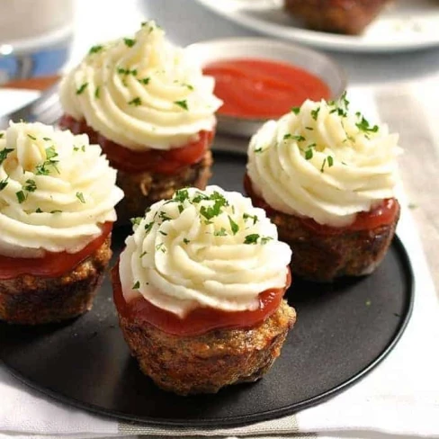 Meatloaf Cupcakes With Mashed Potato Image