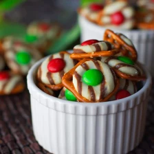 &lt;span class=&quot;fn&quot;&gt;Holiday Pretzel Bites Recipe Page