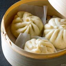 Nikuman (Steamed Pork Buns) Recipe Page