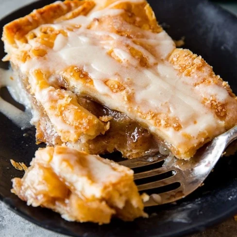 Apple Slab Pie with Maple Icing Image