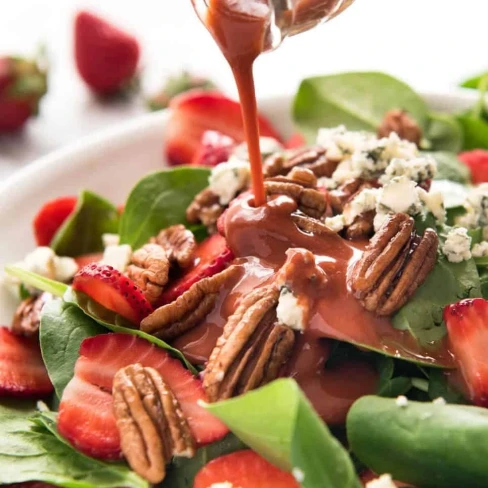 Louisiana Strawberry Spinach Salad with Strawberry Balsamic Dressing Image