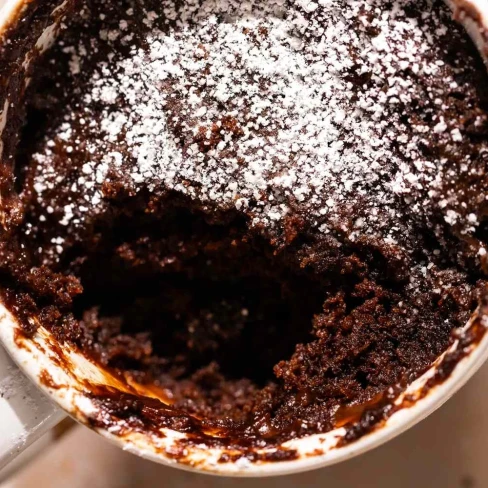 This No-Bake Chocolate Cake Is My Weeknight Secret Weapon Image