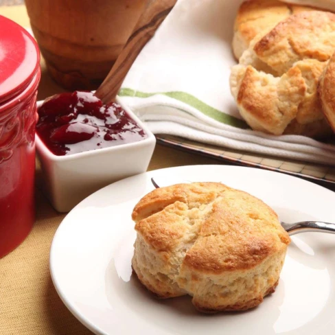 2-Ingredient Cream Biscuits Image