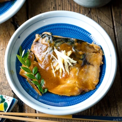 Saba Misoni (Mackerel Simmered in Miso) Image