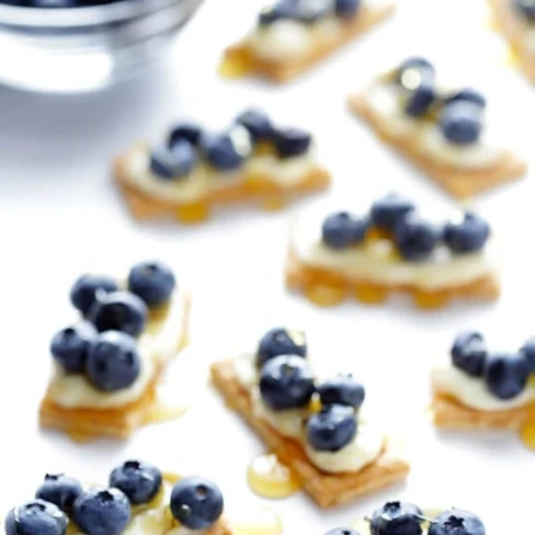 Easy Blueberry &quot;Cheesecake&quot; Bites Image