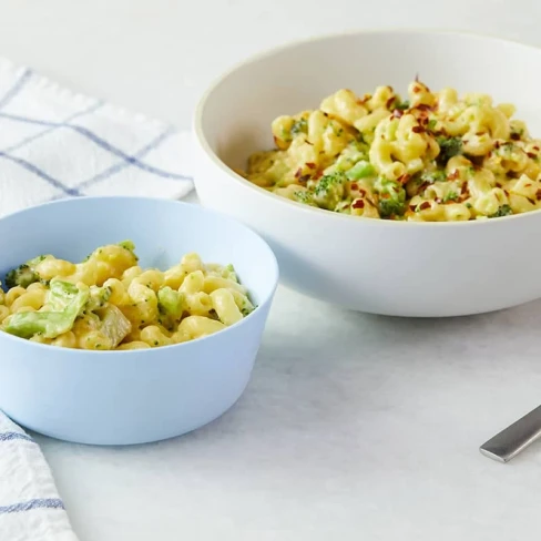 Easy Weeknight Dinners for Family (One-Pot Mac and Cheese) Image