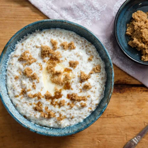 Creamy Irish-Style Oatmeal With Brown Sugar Recipe Image