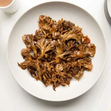 Stir-Fried Maitake Mushrooms With Garlic And Chile Oil Recipe Page