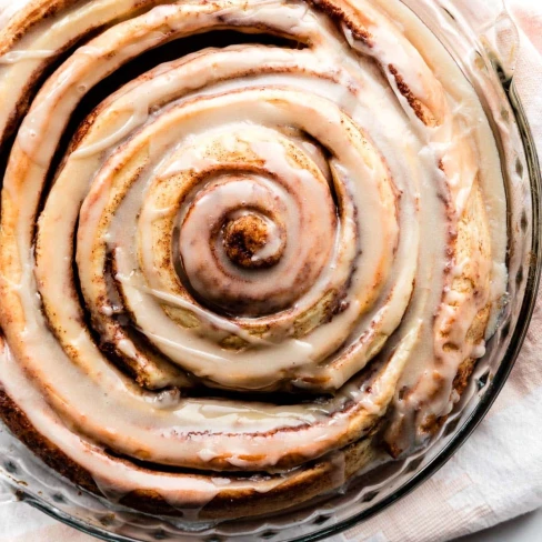 Giant Cinnamon Roll Cake Image