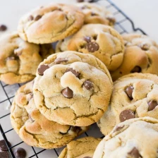 Crumbl Chocolate Chip Cookies Recipe Page