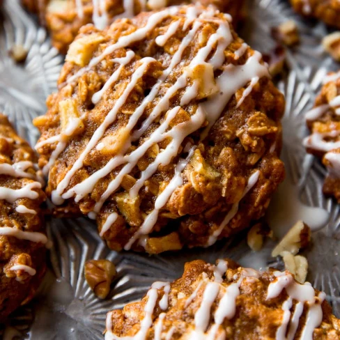 Apple Cinnamon Oatmeal Cookies Image