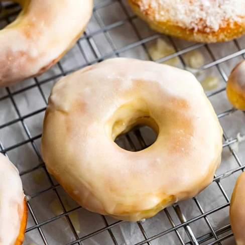 Air Fryer Glazed Donuts Image