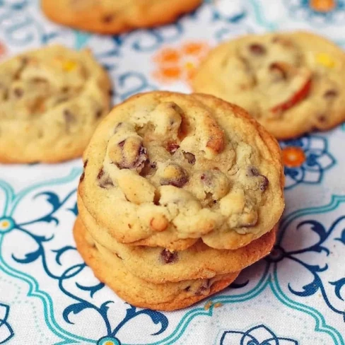 Peanut Butter Pretzel Cookies Image