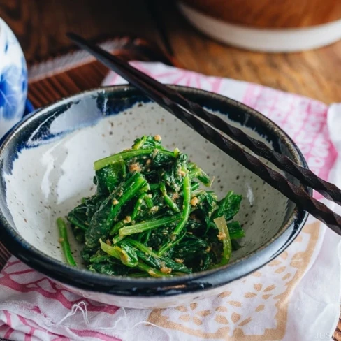 Spinach with Sesame Miso Sauce Image