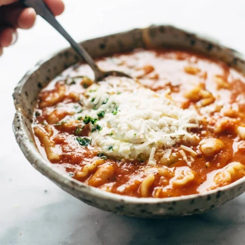 Roasted Garlic and White Bean Lasagna Soup Image