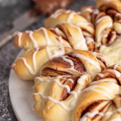 Nutella Star Bread (AKA Snowflake Bread) Image