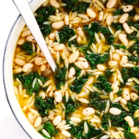 Spicy Kale, White Bean and Orzo Soup Image