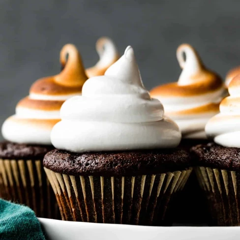 Homemade Marshmallow Creme (Frosting) Image